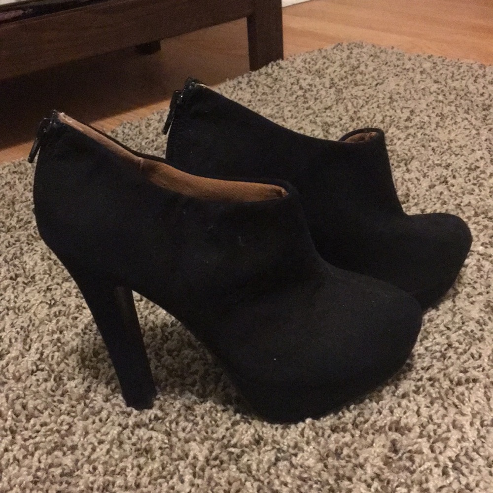 Boot heels